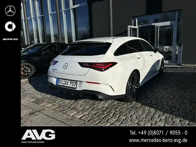 Mercedes-Benz CLA view 4