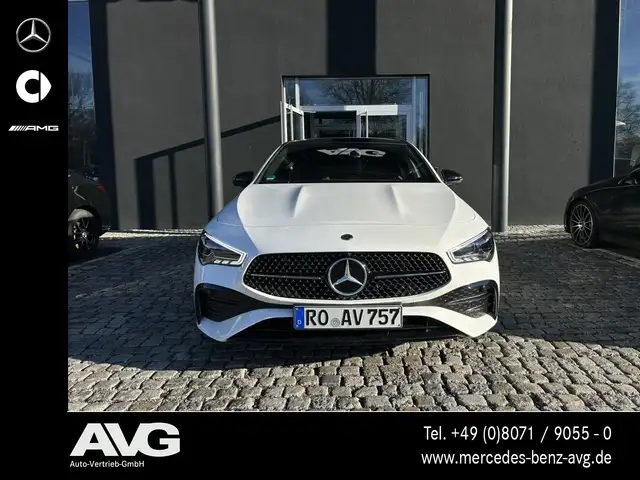 Mercedes-Benz CLA view 2