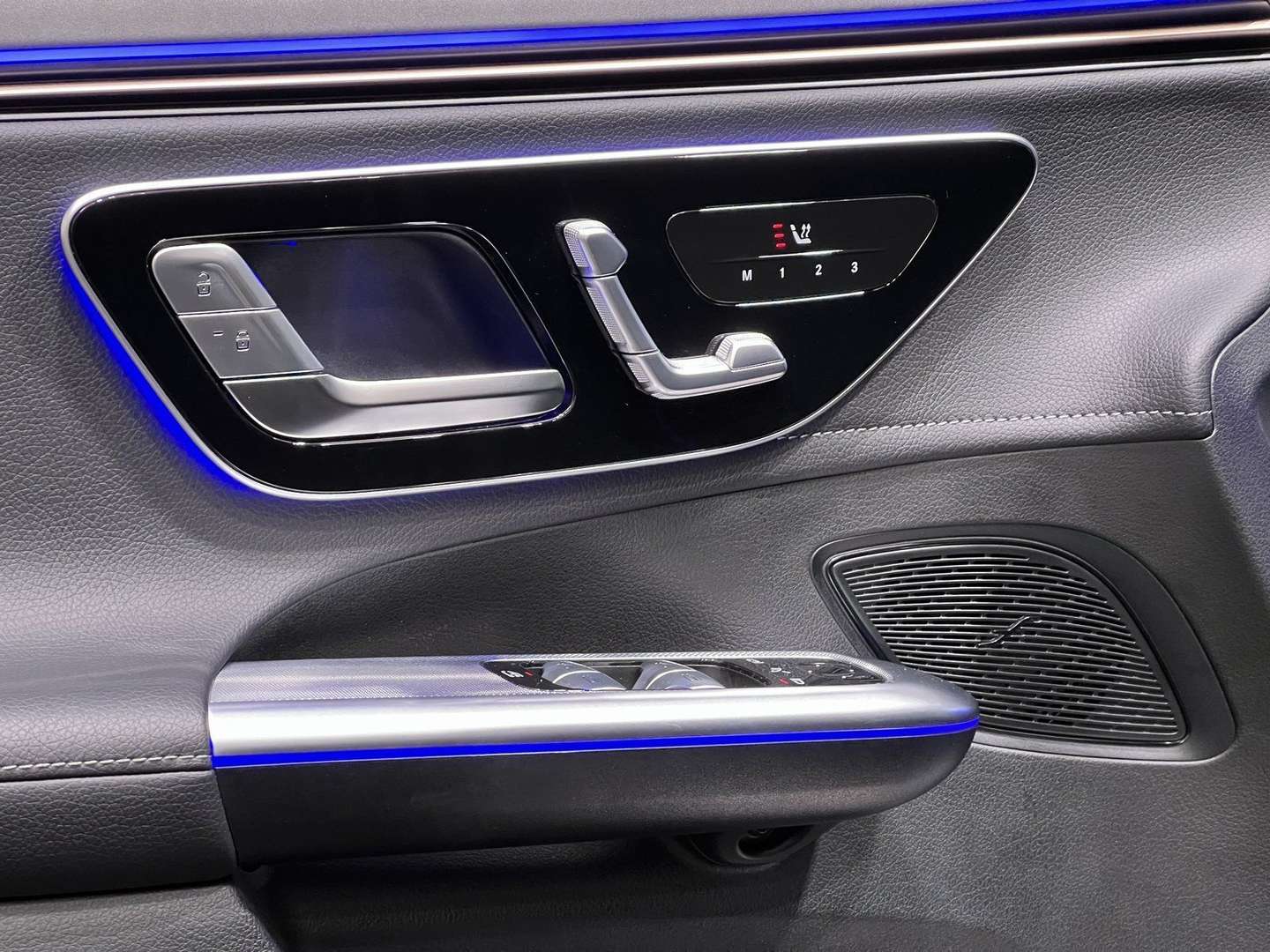 Mercedes EQE 350 Premium -  - Joinsteer - #4