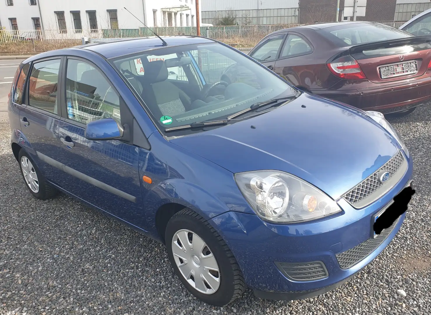 Ford Fiesta 1.3 Ambiente.Klima.TÜV.5 türig.Servo.ZV Kék - 2