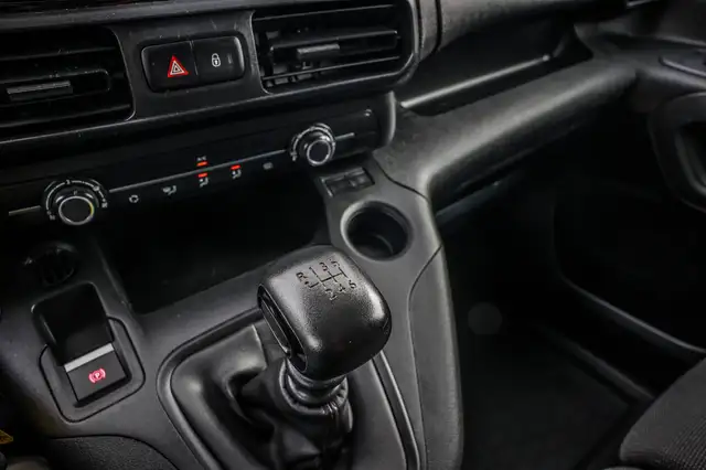 Citroen Berlingo view 14