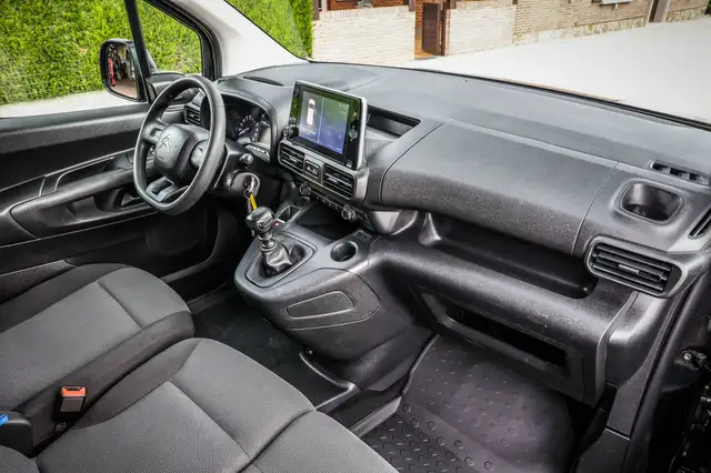 Citroen Berlingo view 18