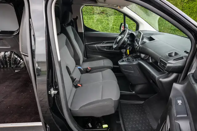 Citroen Berlingo view 19