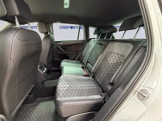 Volkswagen Tiguan view 14