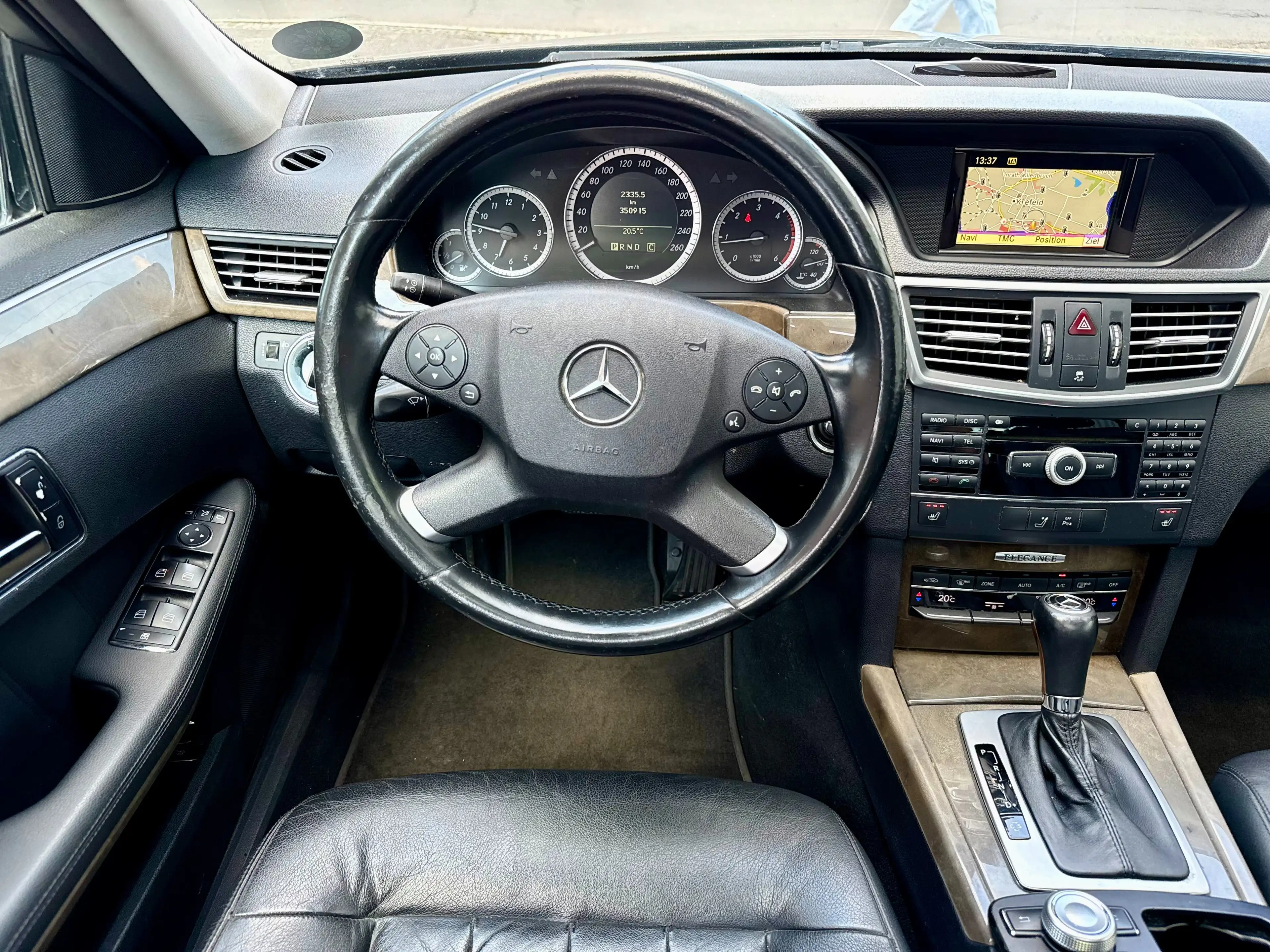 Mercedes-Benz E 250 CDI Business Automatik Schiebedach TÜV+SER NEU — photo 9