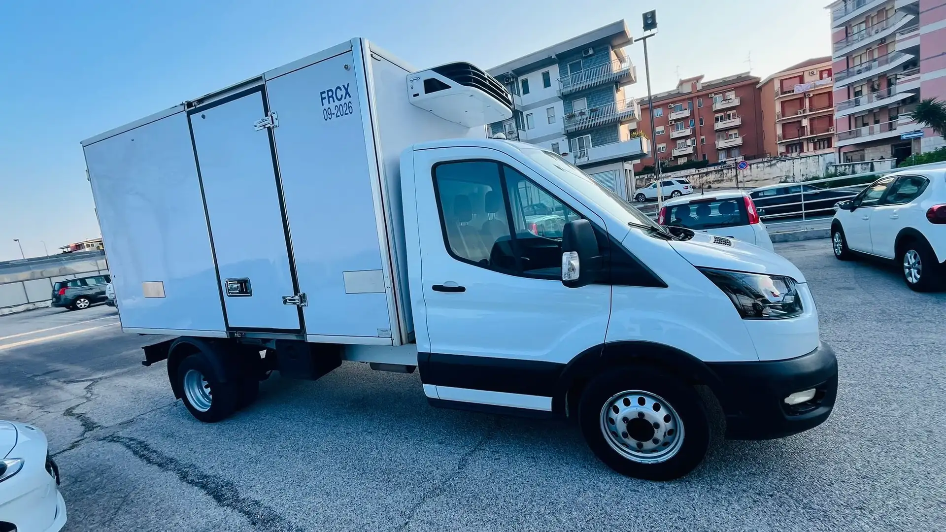 Ford Transit 350 2.0 tdci 170cv ISOTERMICO CON FRIGORIFERO Biały - 2