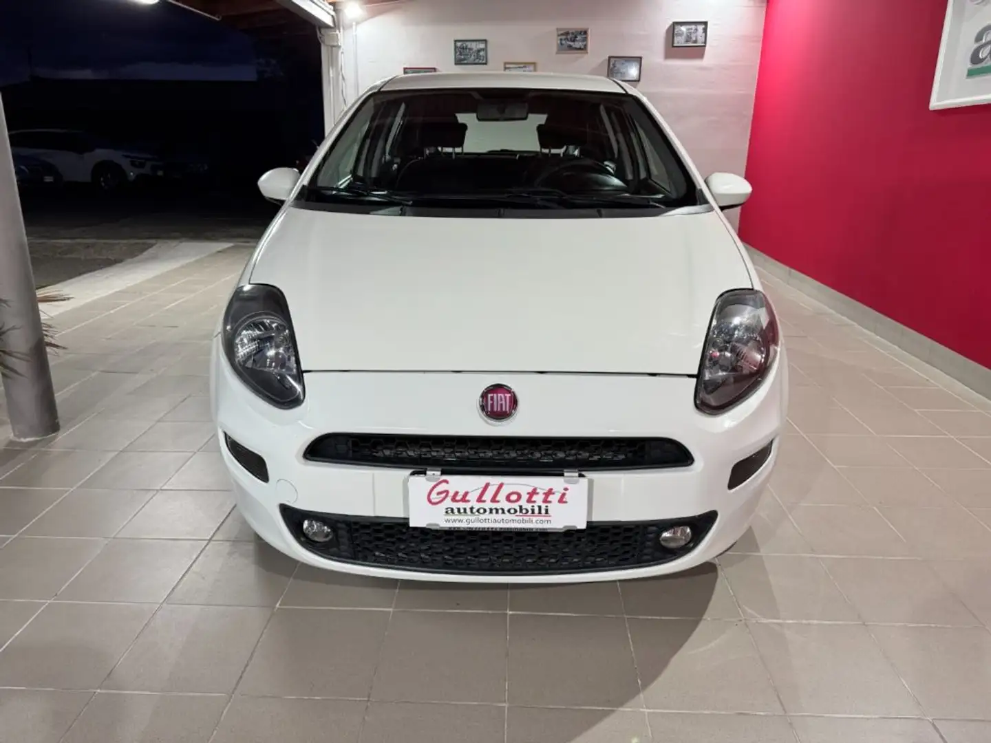 Fiat Punto 1.3 MJT 85 CV 5P ECO Lounge Bianco - 2