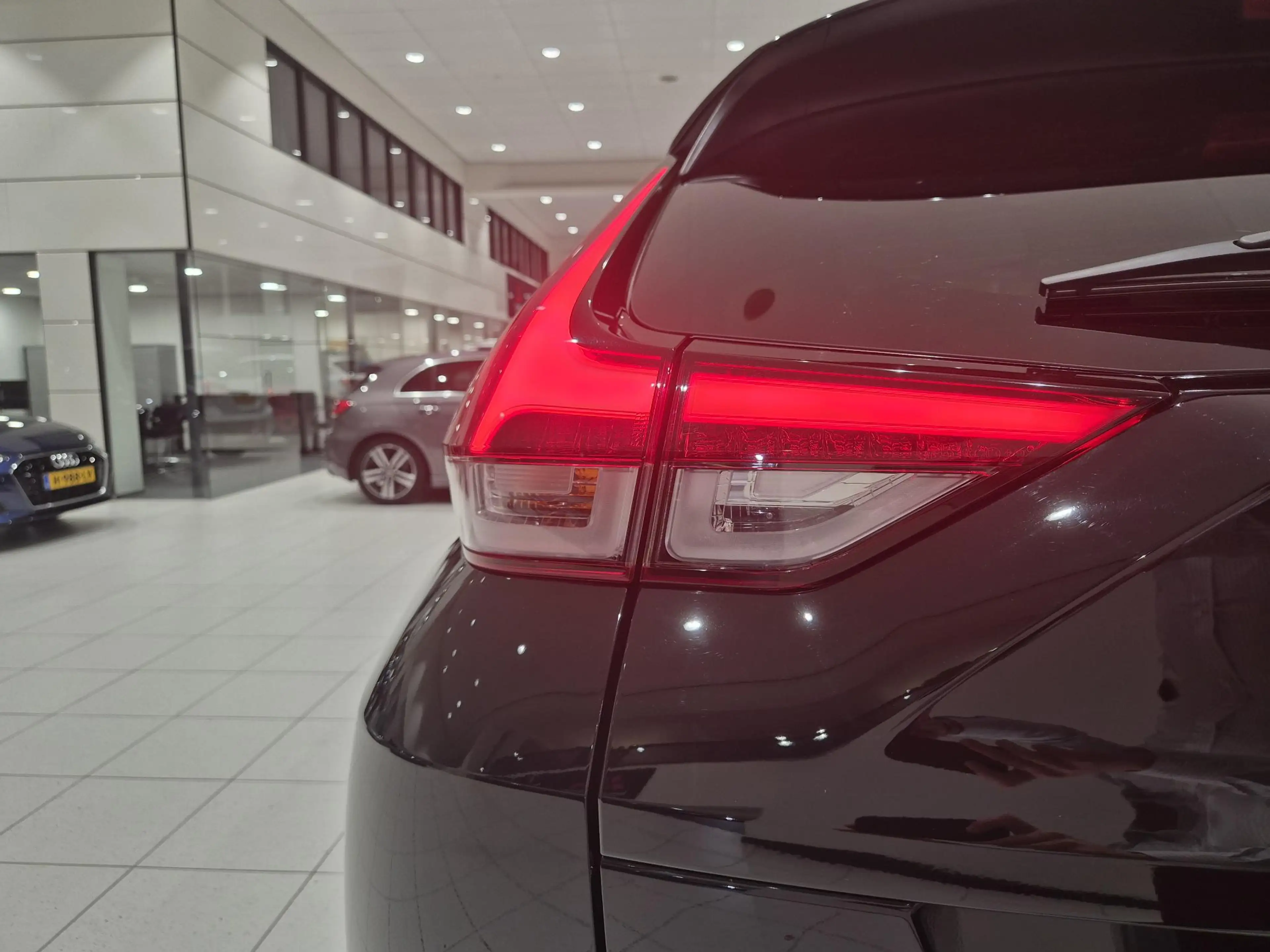 Mitsubishi Eclipse Cross 2.4 PHEV Intense+ | Trekhaak | Stoelverwarming | N — photo 33