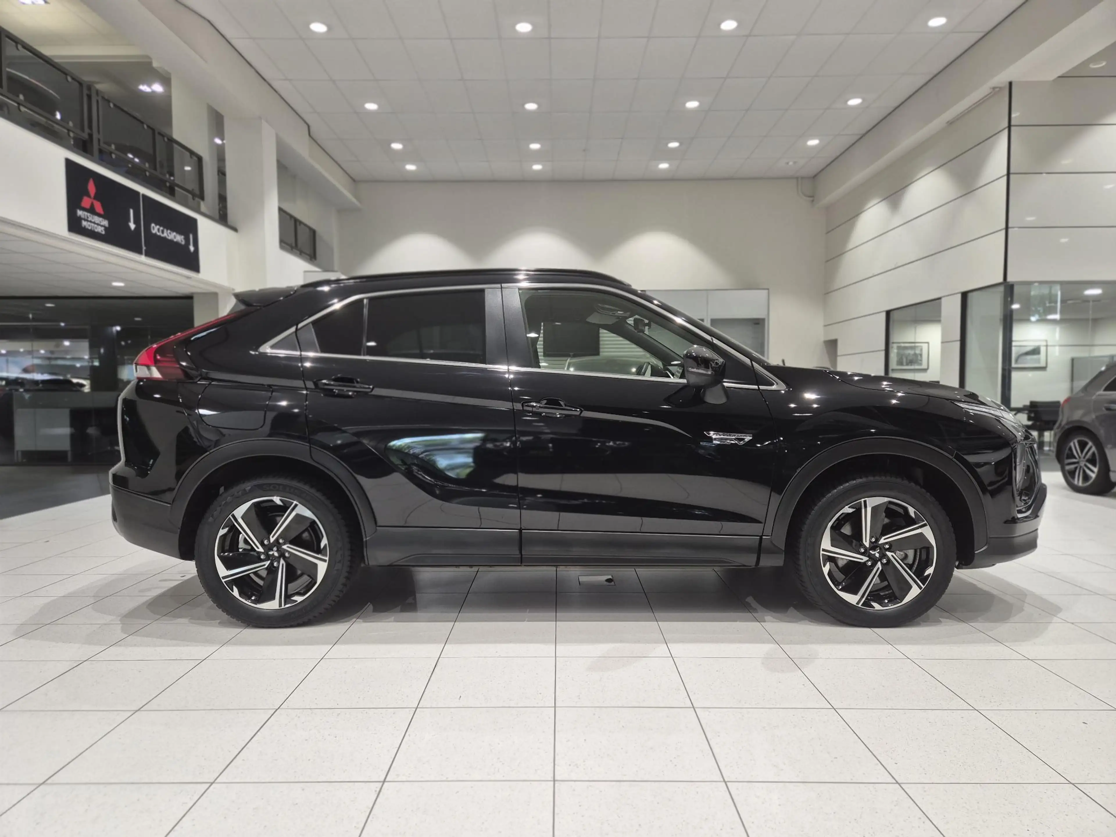 Mitsubishi Eclipse Cross 2.4 PHEV Intense+ | Trekhaak | Stoelverwarming | N — photo 15