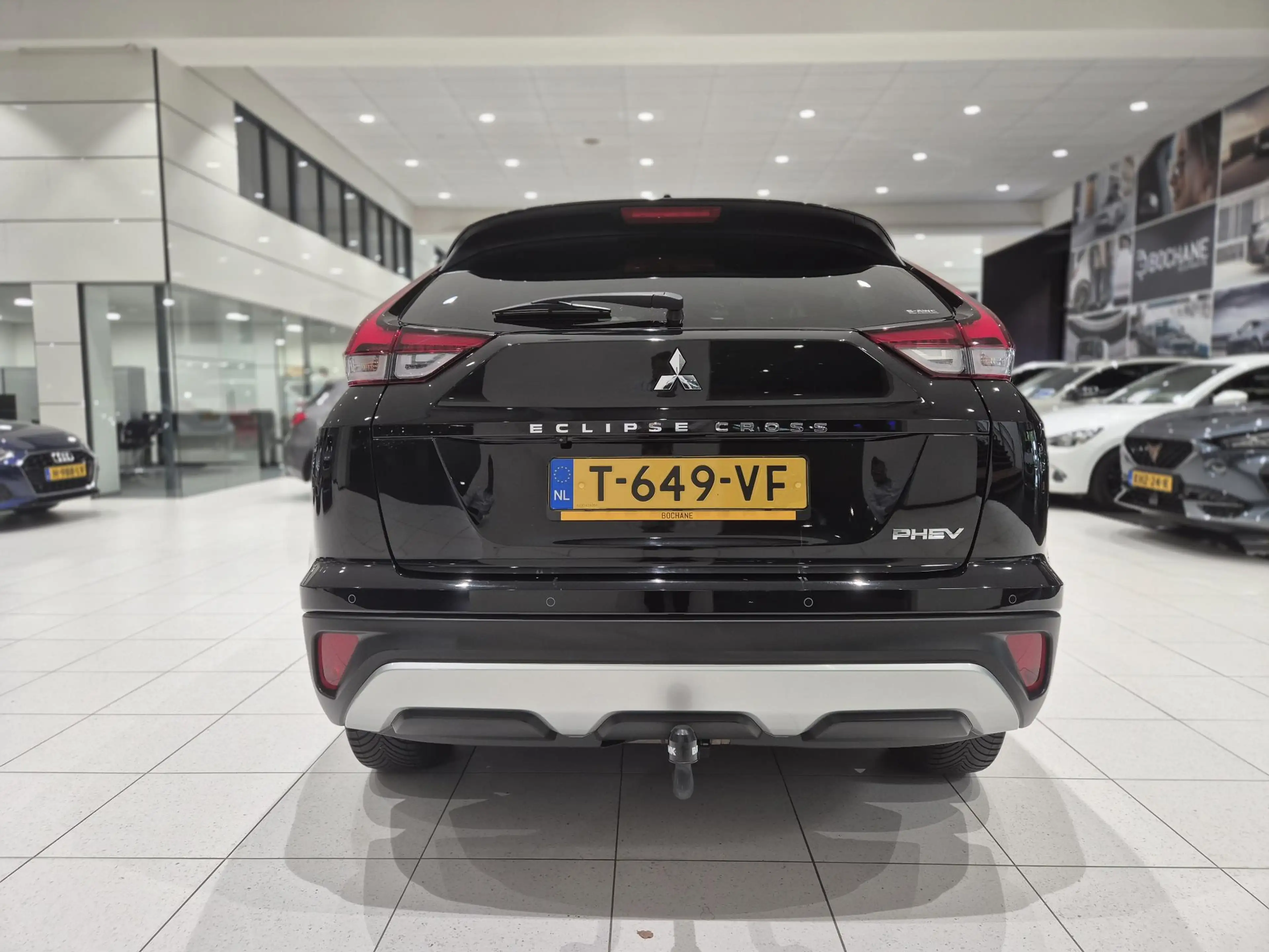 Mitsubishi Eclipse Cross 2.4 PHEV Intense+ | Trekhaak | Stoelverwarming | N — photo 17