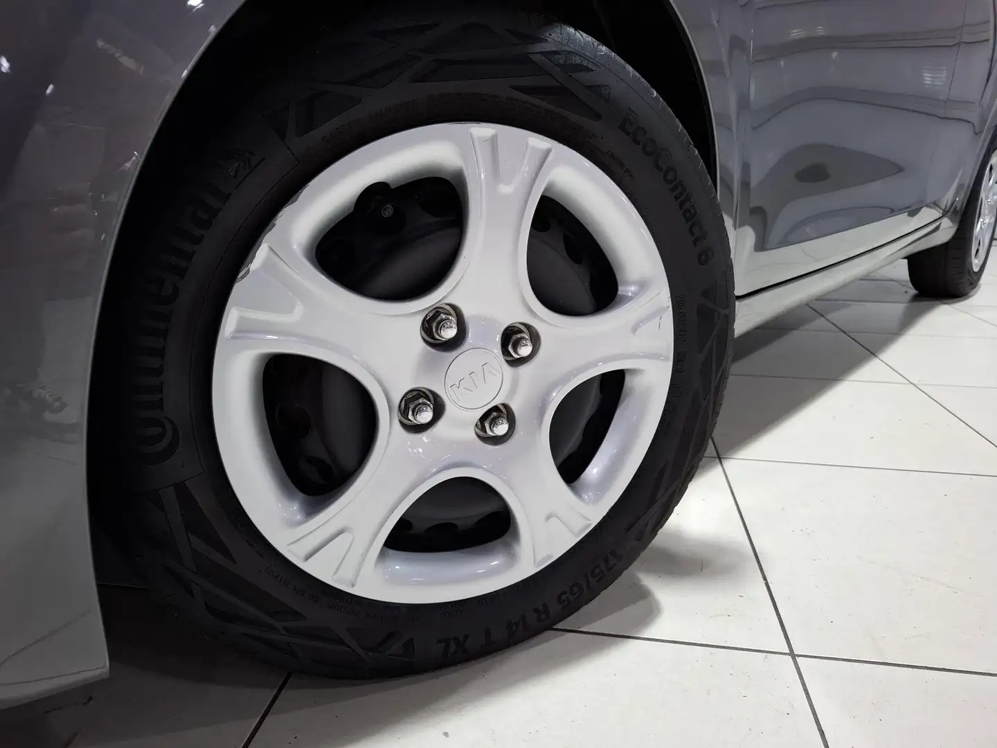 Kia Picanto 1.0 DPi ComfortLine , Bluetooth, cruise control, A Grau - 2