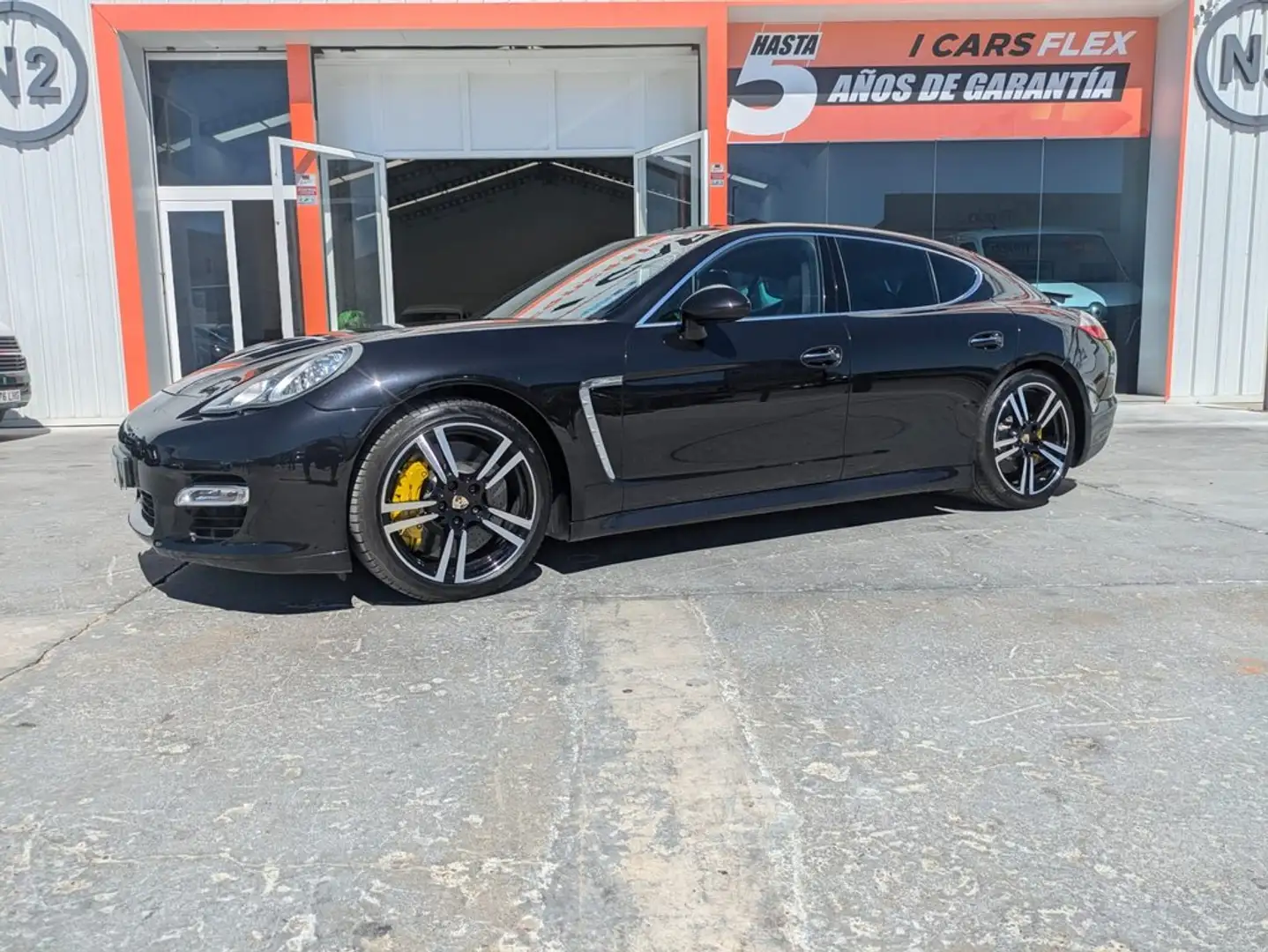 Porsche Panamera 4.8 Turbo Noir - 2