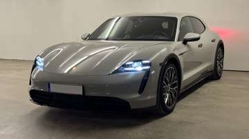 4 Cross Turismo *PERFORMANCEBATTERIE 105kWh* NEU