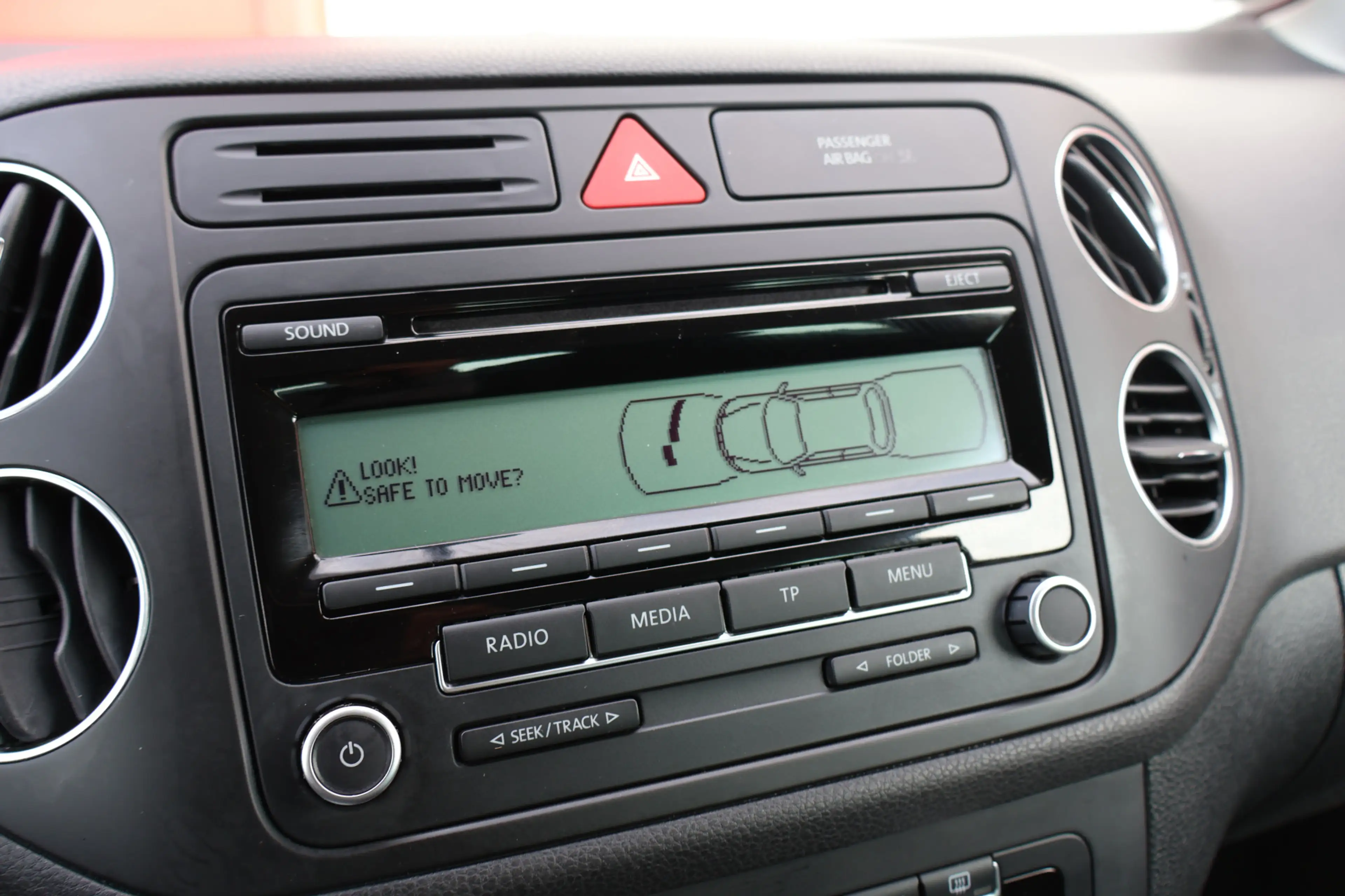 Volkswagen Golf Plus 1.4 TSI Highline — photo 9