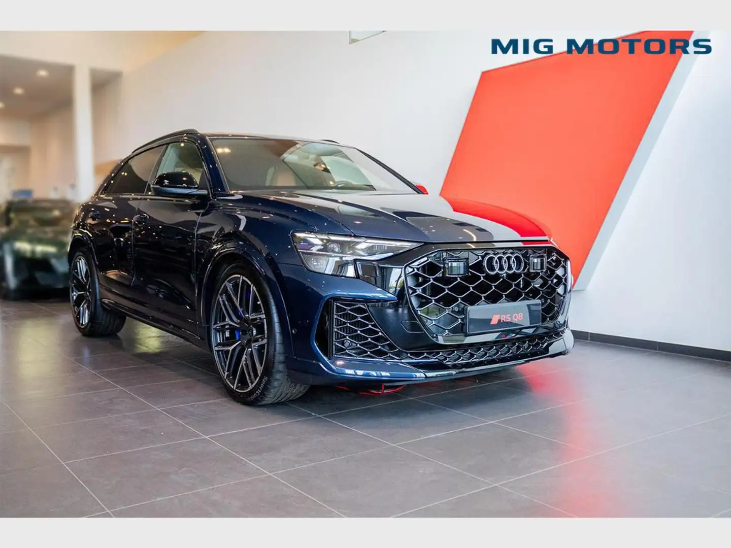 Audi RS Q8 SUV Performance Blau - 1