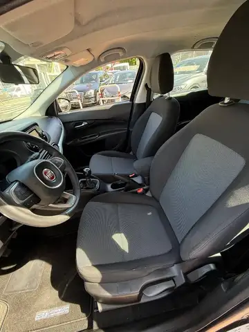 Fiat Tipo view 7