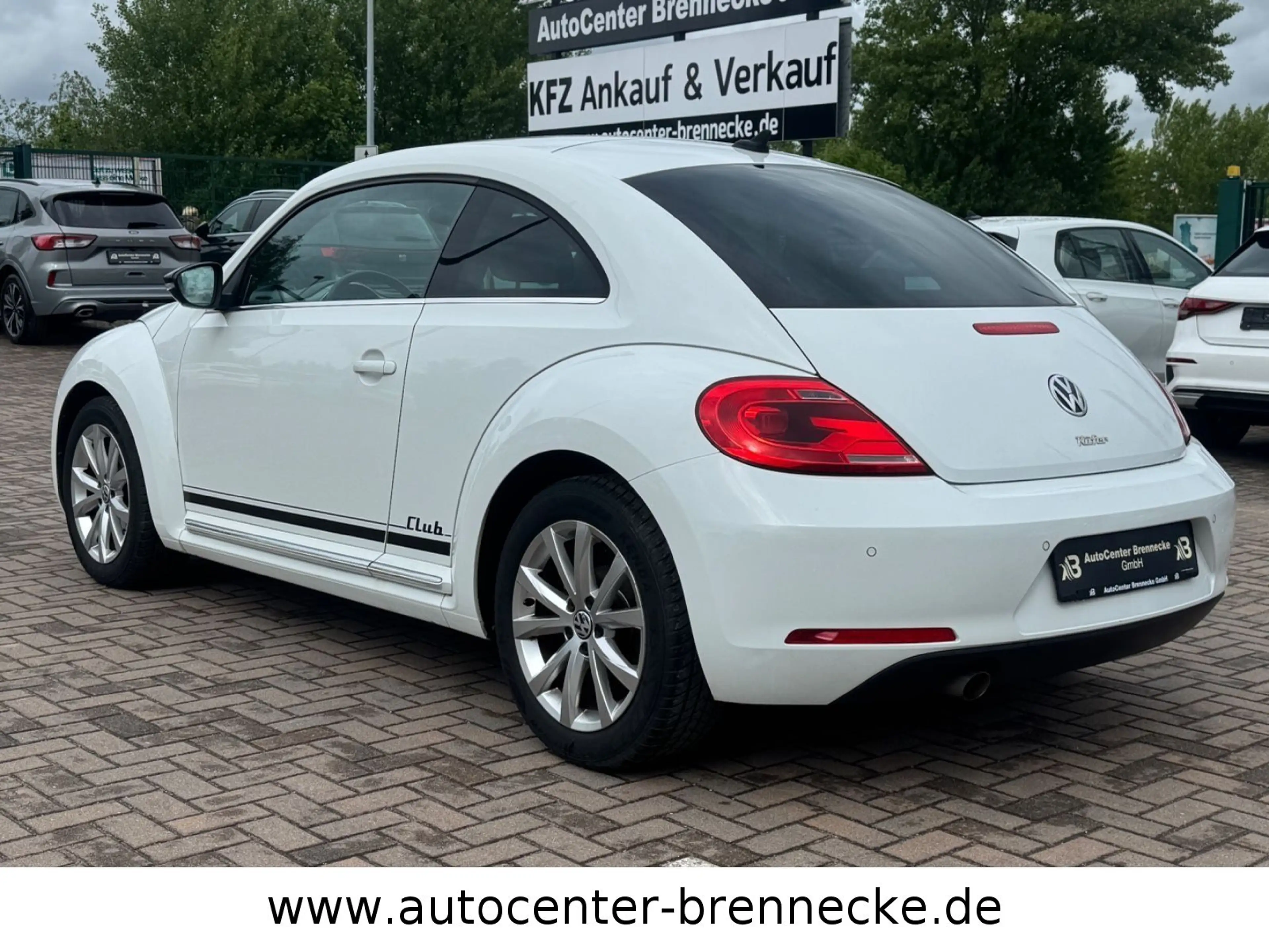 Volkswagen Beetle Club BMT*Allwetter*PDC*Soundsystem* — photo 6