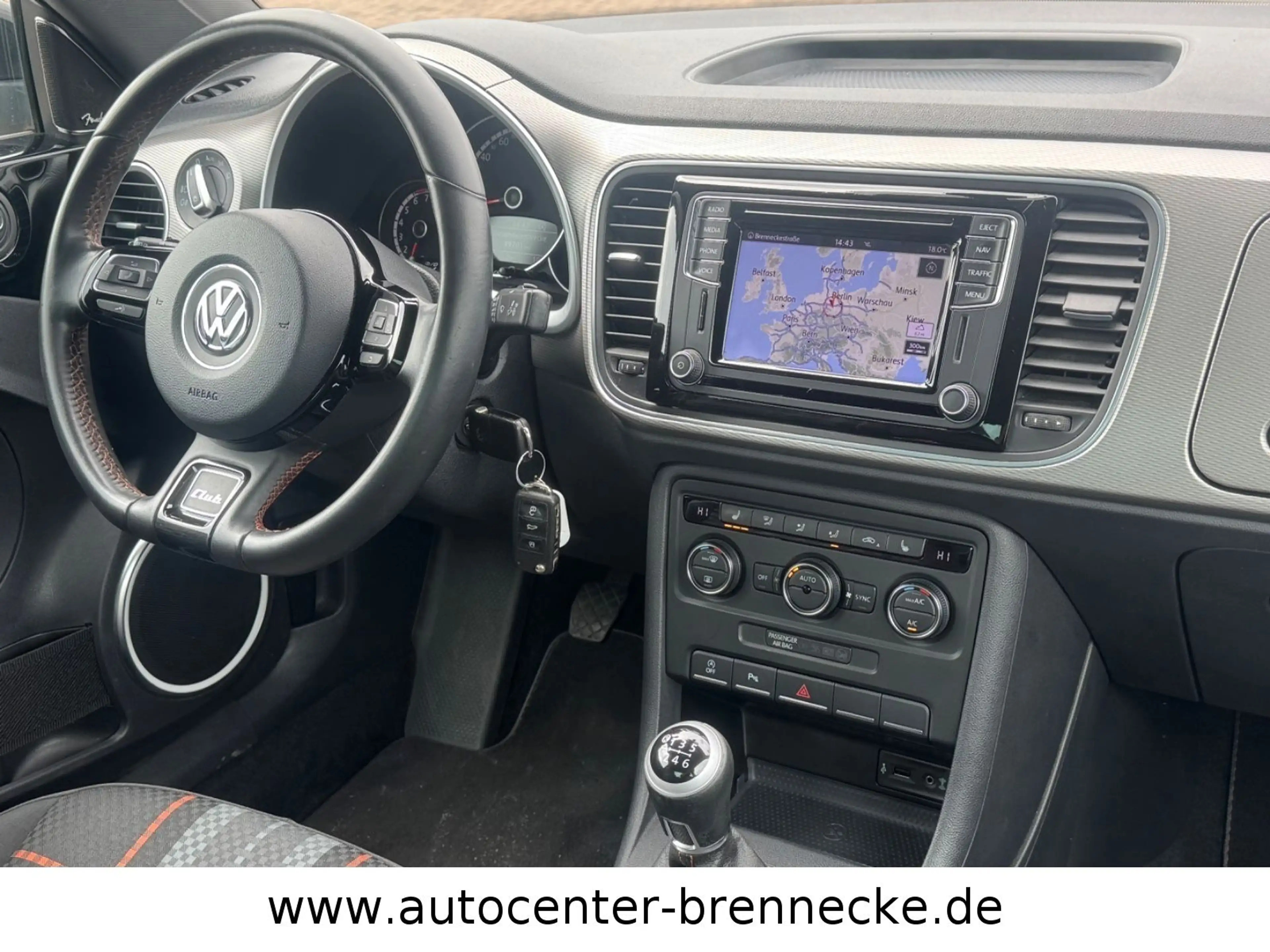 Volkswagen Beetle Club BMT*Allwetter*PDC*Soundsystem* — photo 12
