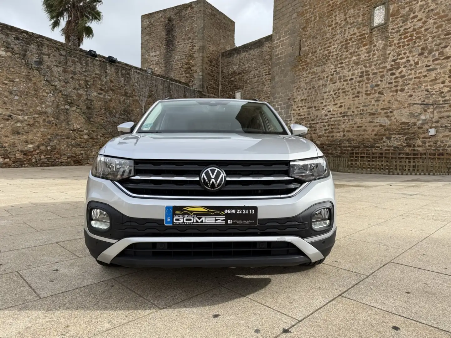 Volkswagen T-Cross 1.0 TSI Life 85kW Gris - 2