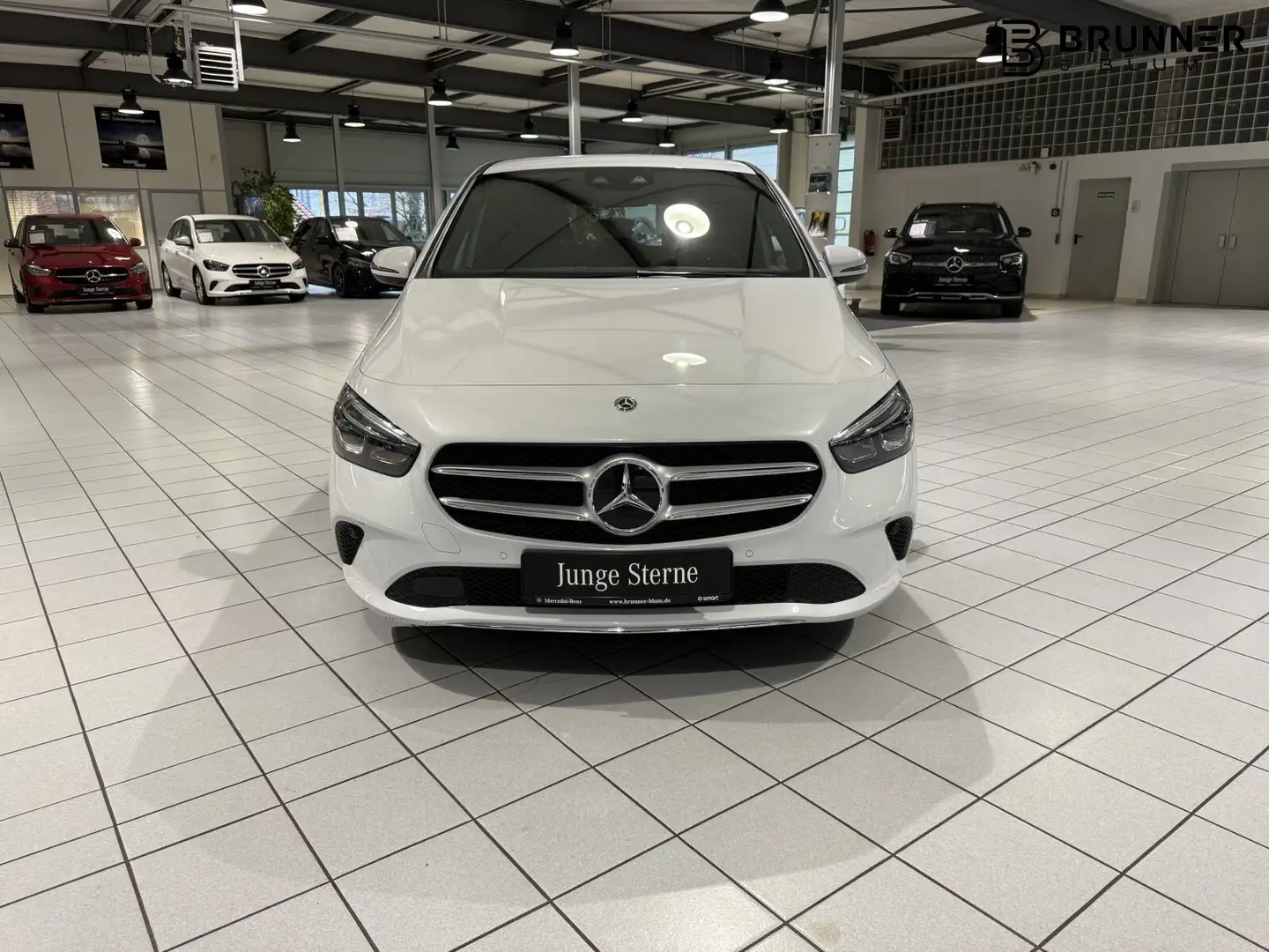 Mercedes-Benz B 220 B 220 4MATIC Progressive,MBUX,LED,Easy P,Kamera, Weiß - 2