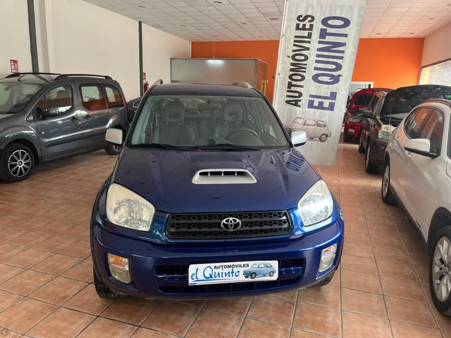Toyota RAV 4 2.0D4-D Sol Azul - 1