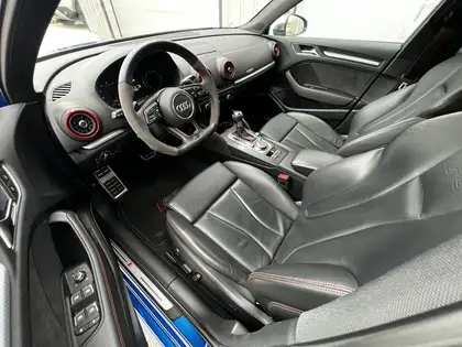 Annonce voiture d'occasion Audi RS3 - CARADIZE