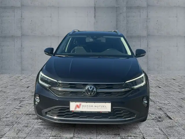 Volkswagen Taigo view 3