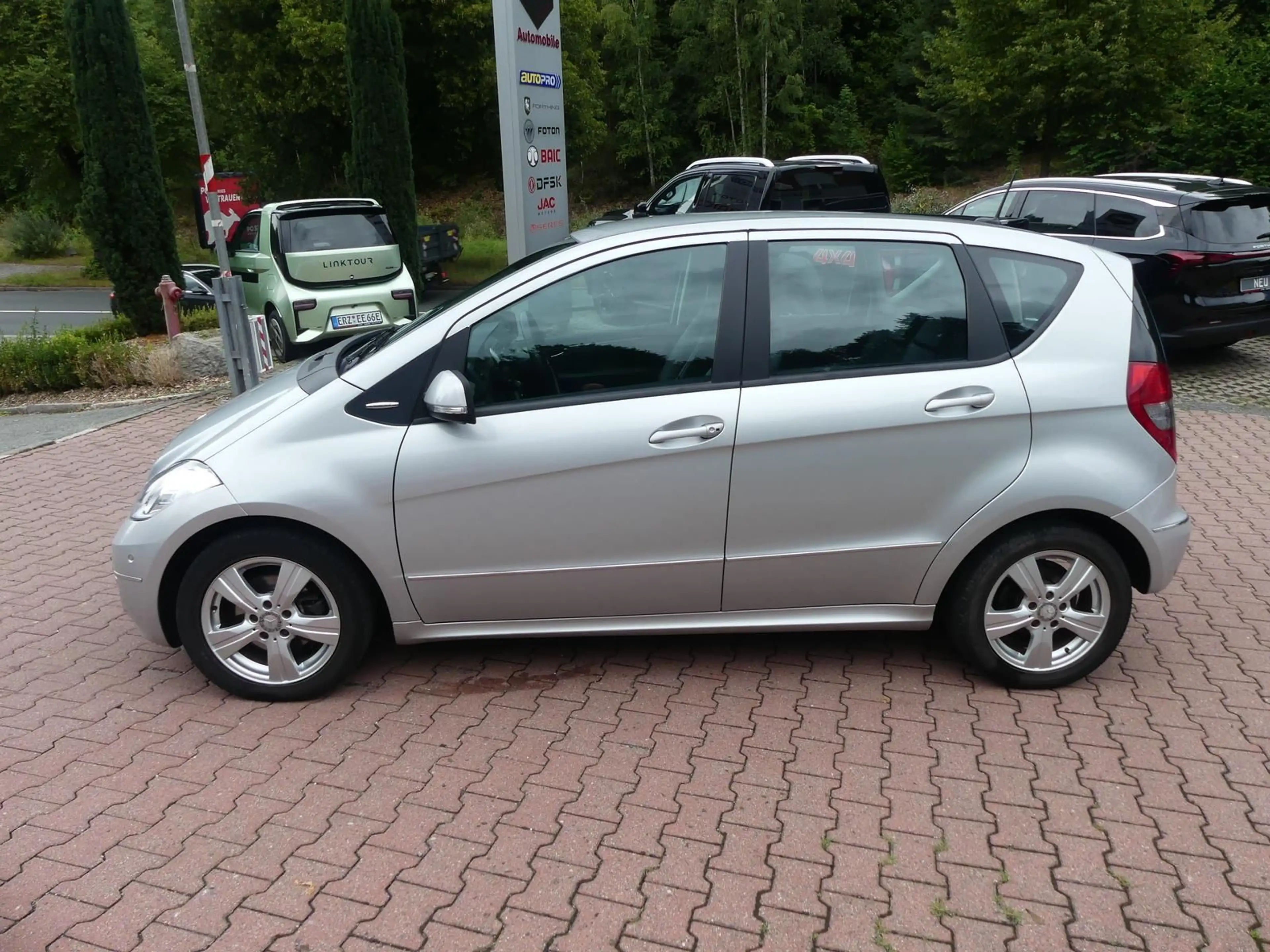 Mercedes-Benz A 180 *Avantgarde*Automatik*Klima*Sitzhzg*PDC — photo 8