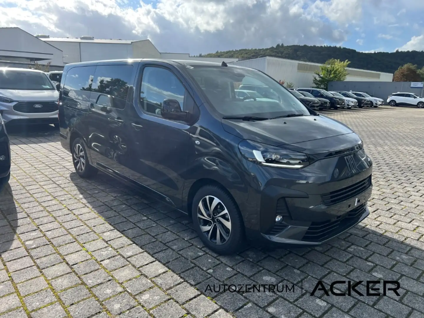 Fiat Ulysse BlueHDi180L3 AT8 aAHK ACC Family Schienen Gris - 2