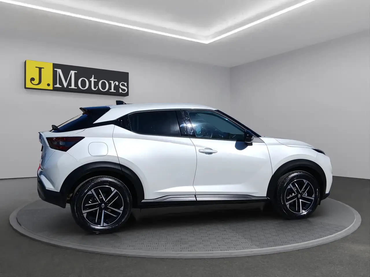 Nissan Juke 1.0 Dig-t N-Connecta 114cv Scorta telecamera CarPlay Sensori anteriori e posteriori 6