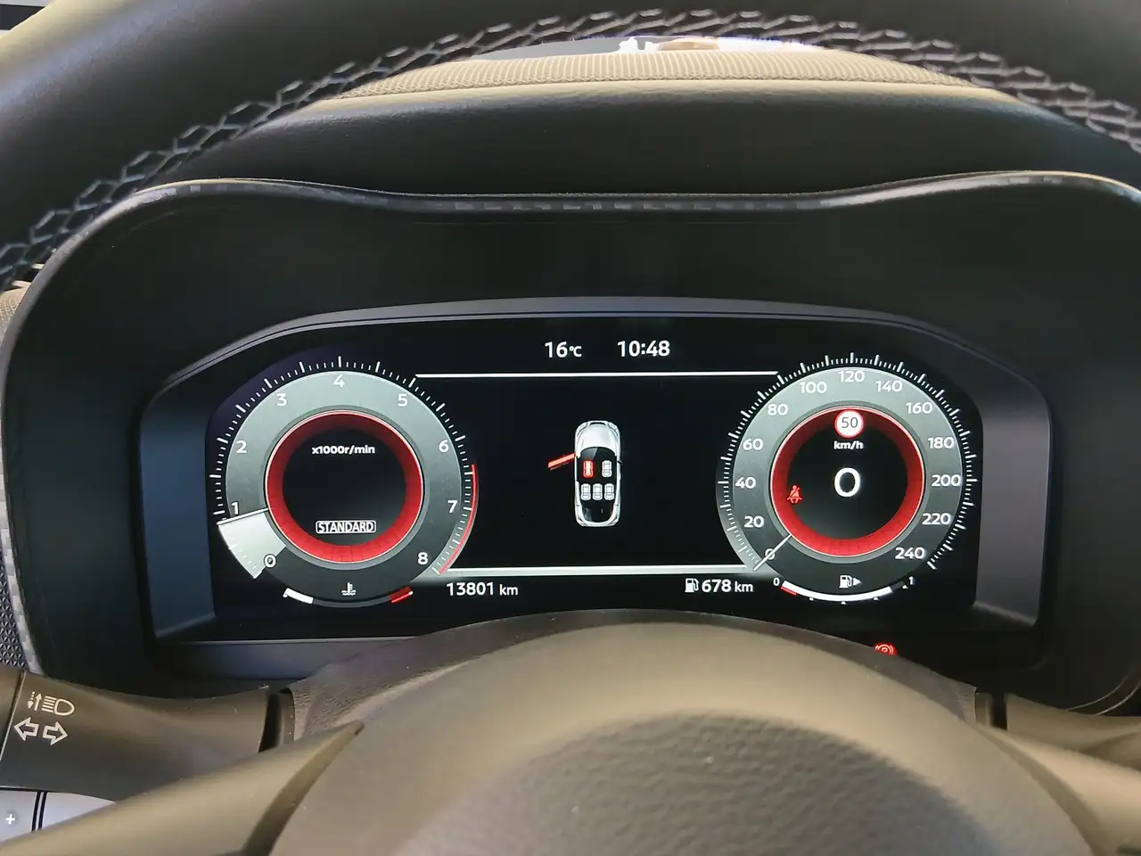 Nissan Juke 1.0 Dig-t N-Connecta 114cv Scorta telecamera CarPlay Sensori anteriori e posteriori 11