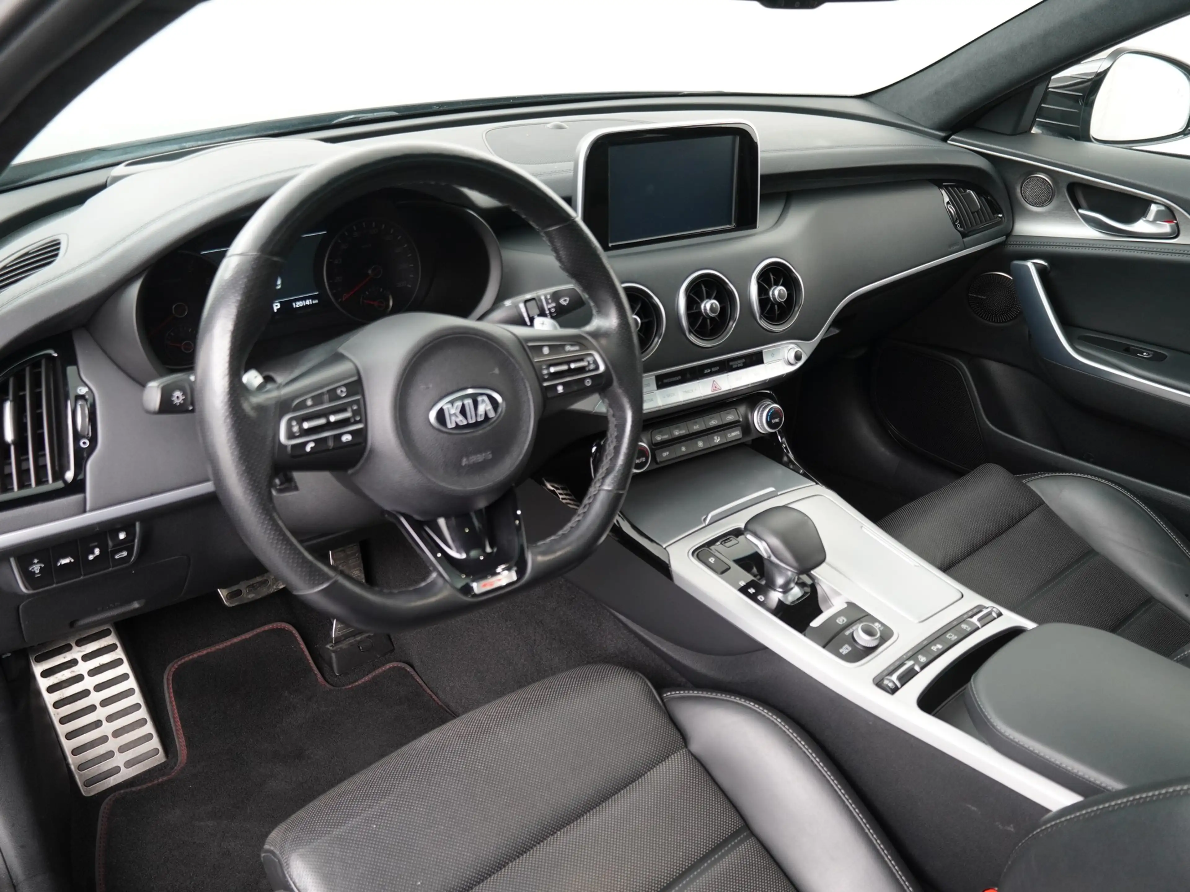 Kia Stinger 3.3 V6 T-GDI AWD GT 370PK - Lederen bekleding - Sp — photo 16