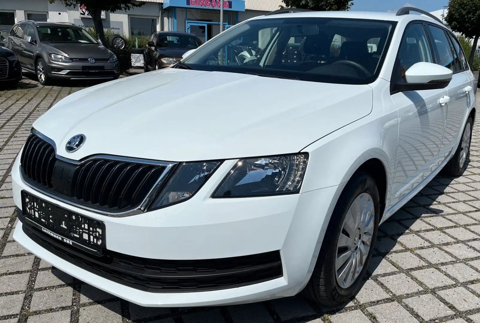 Skoda Octavia Combi Active 1-Hd.|Standhzg. Bianco - 1