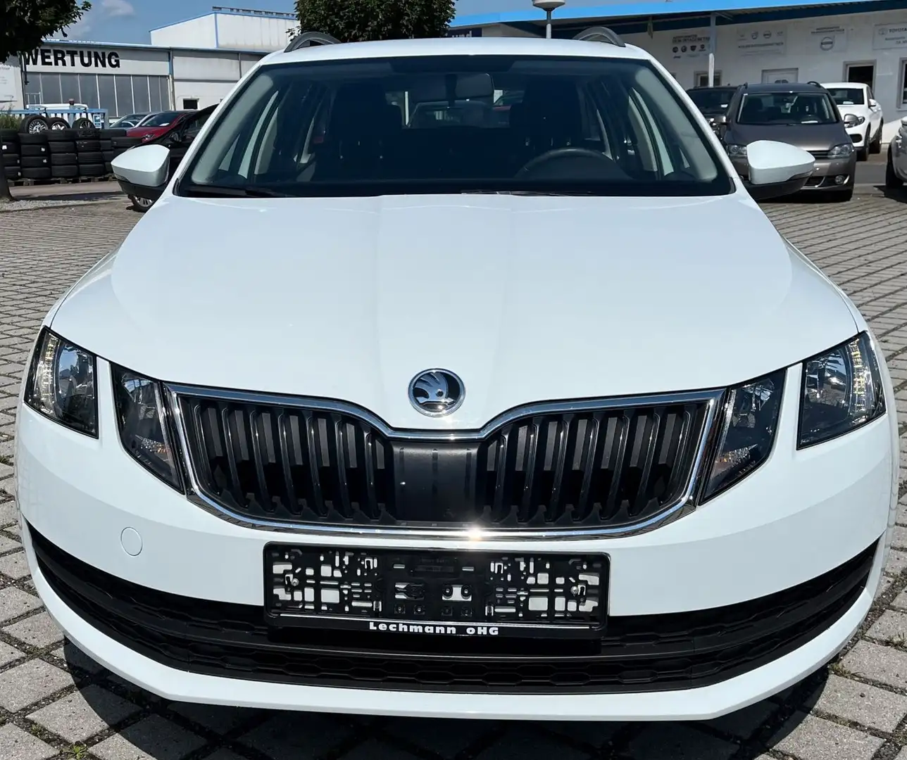 Skoda Octavia Combi Active 1-Hd.|Standhzg. Bianco - 2