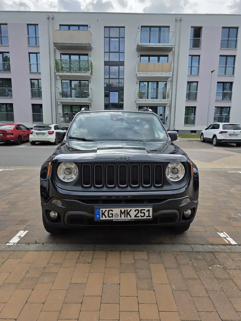Jeep Renegade 2.0 MultiJet Automatik Trailhawk 4x4 Allrad Schwarz - 1