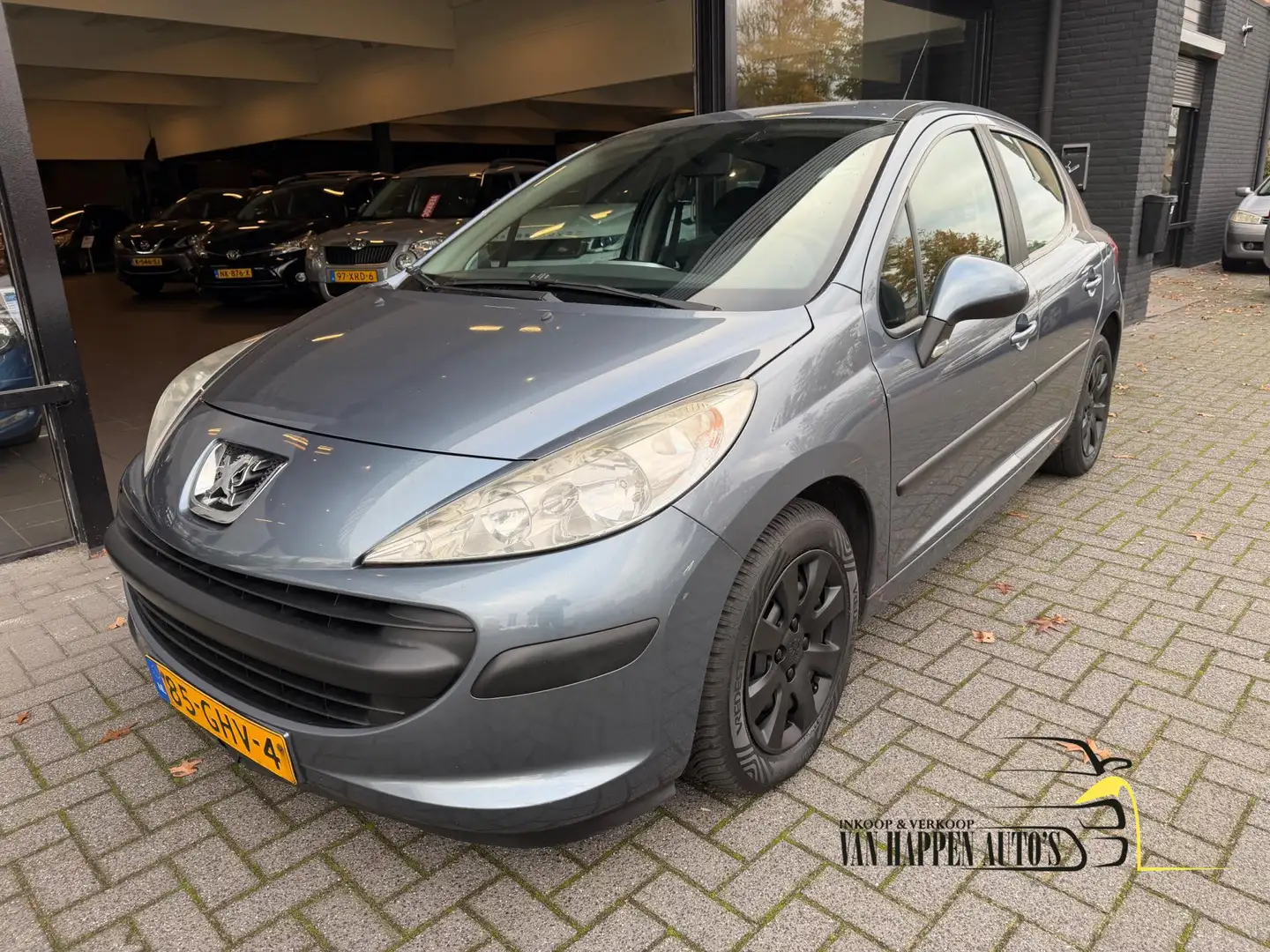 Peugeot 207 1.4 VTi Cool 'n Blue apk 9-2026 Grijs - 2