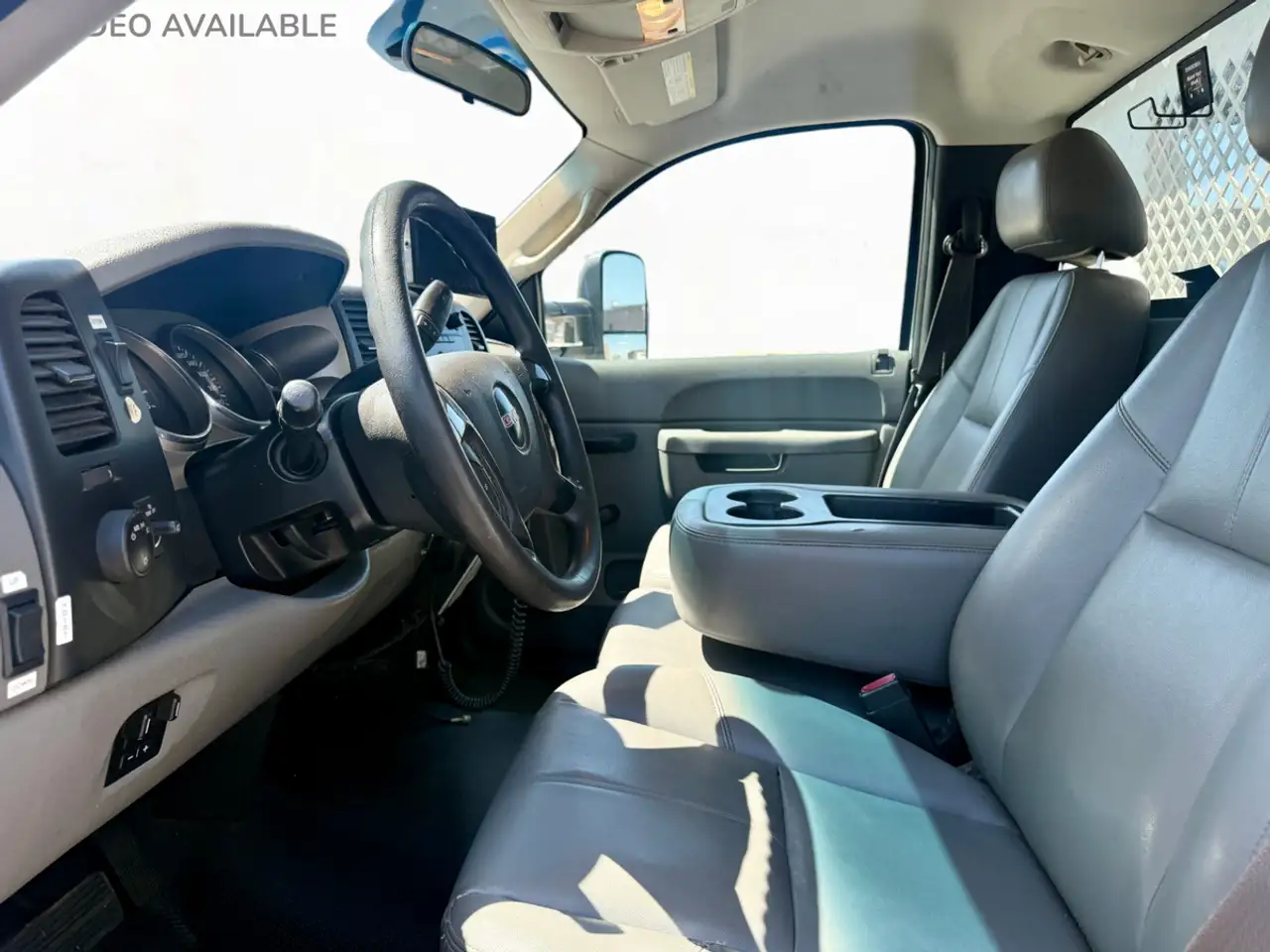 GMC Sierra 3500HD photo GMC Sierra 3500HD
