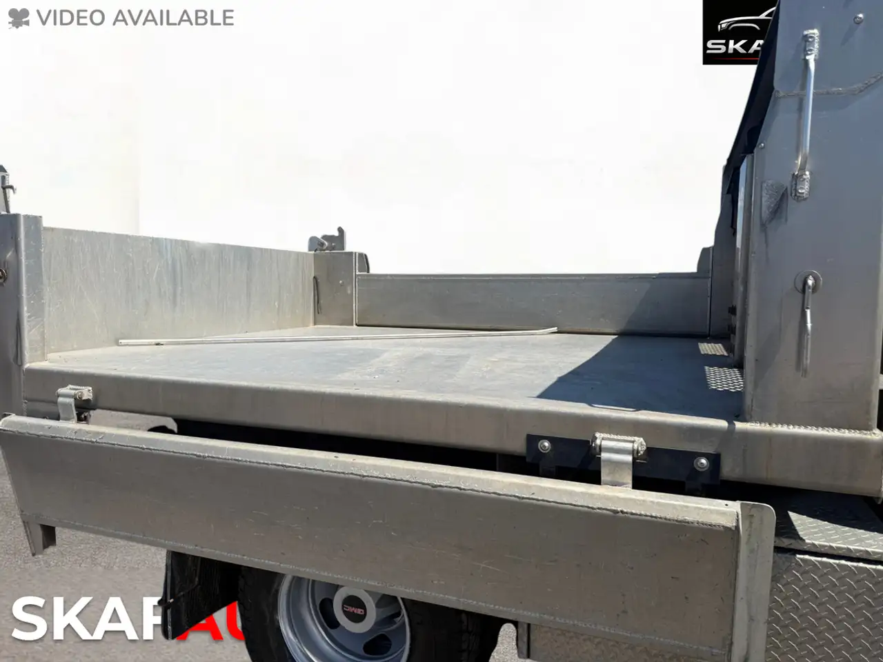 GMC Sierra 3500HD photo GMC Sierra 3500HD