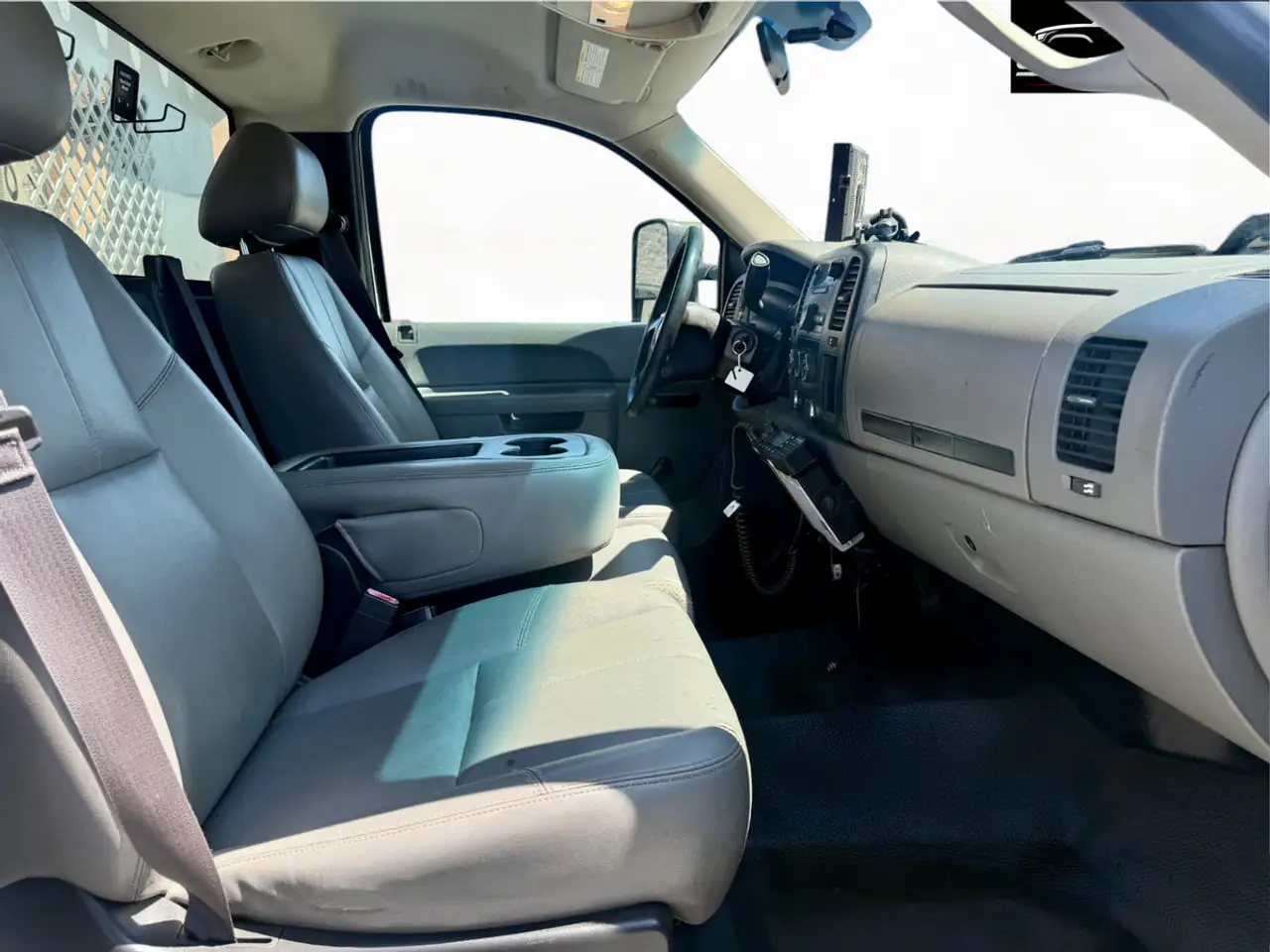 GMC Sierra 3500HD photo GMC Sierra 3500HD