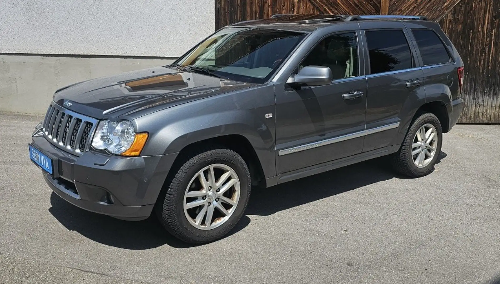 Jeep Grand Cherokee 3.0 CRD Overland Gris - 2