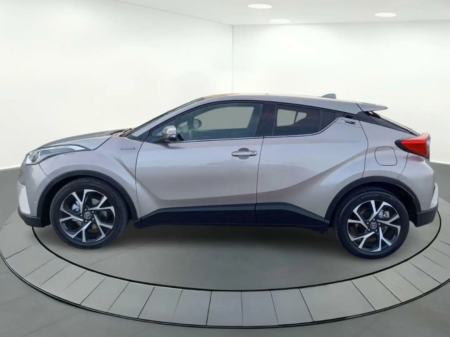Toyota C-HR 1.8 125H ADVANCE (CX) Gris - 2