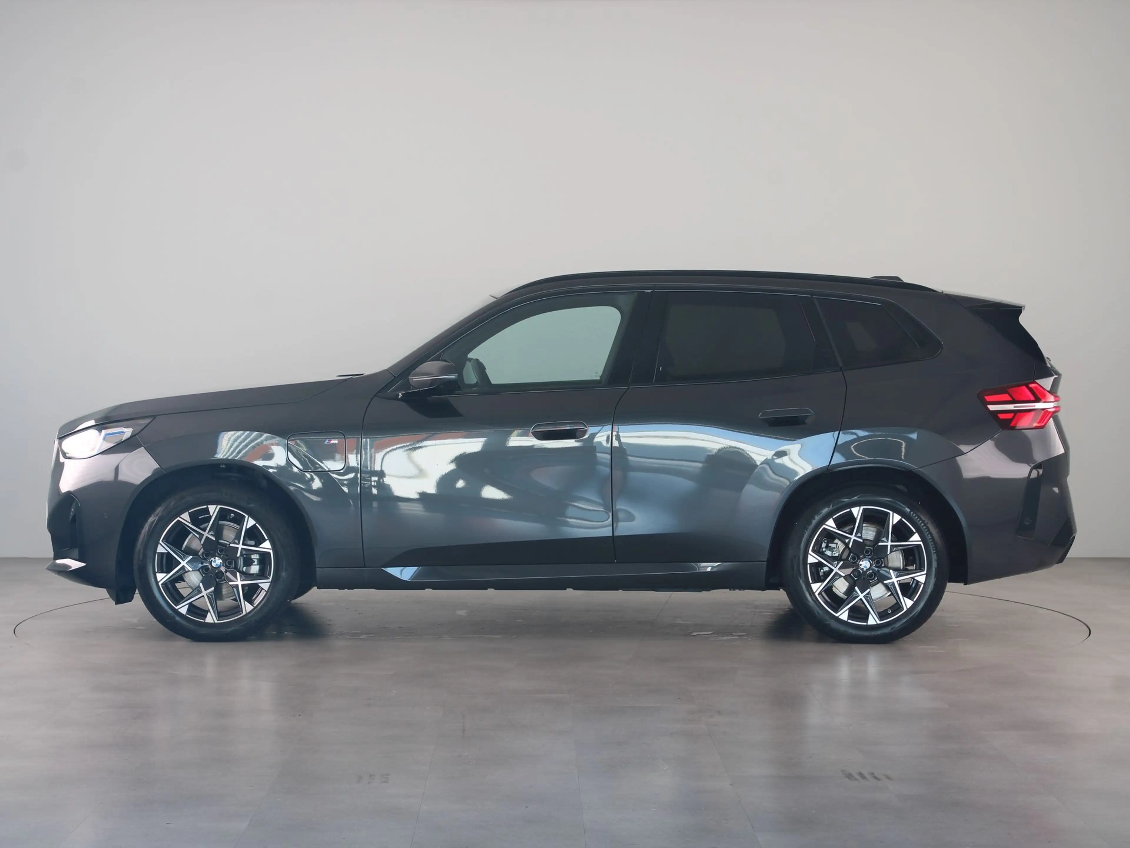 BMW X3 30e xDrive SoH 100% — photo 14