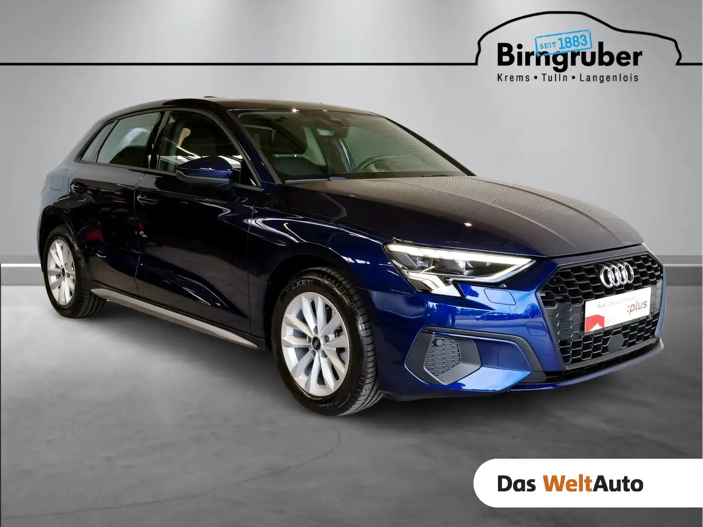Audi A3 30 TFSI intense Blau - 1
