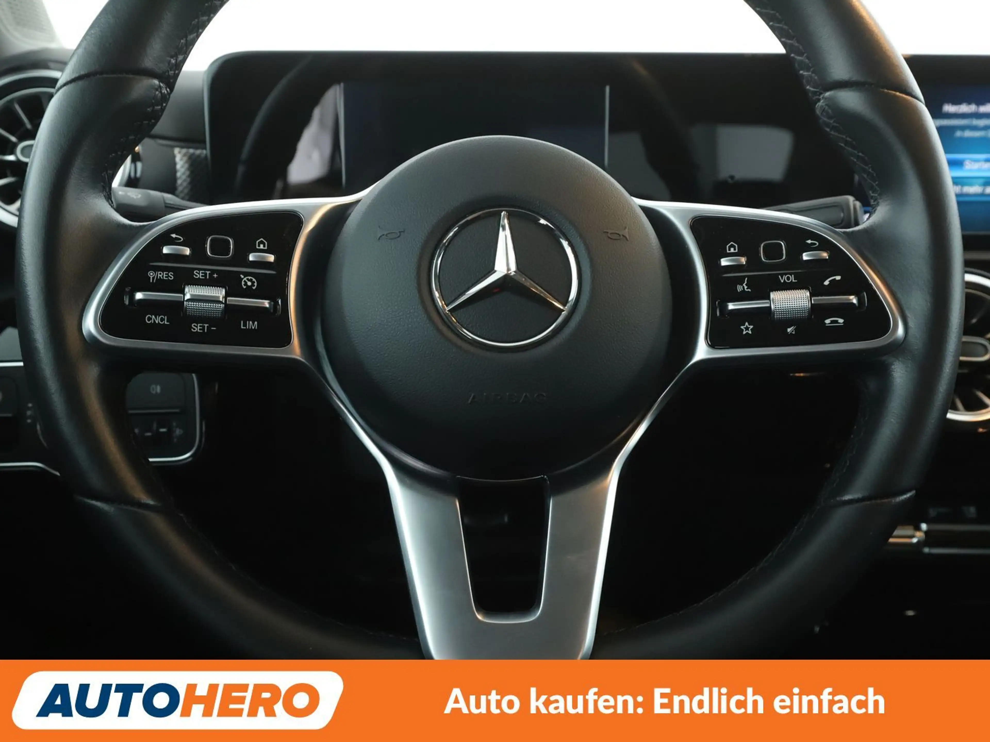 Mercedes-Benz A 250 A 250e Progressive Aut.*NAVI*TEMPO*PDC*SHZ* — photo 19