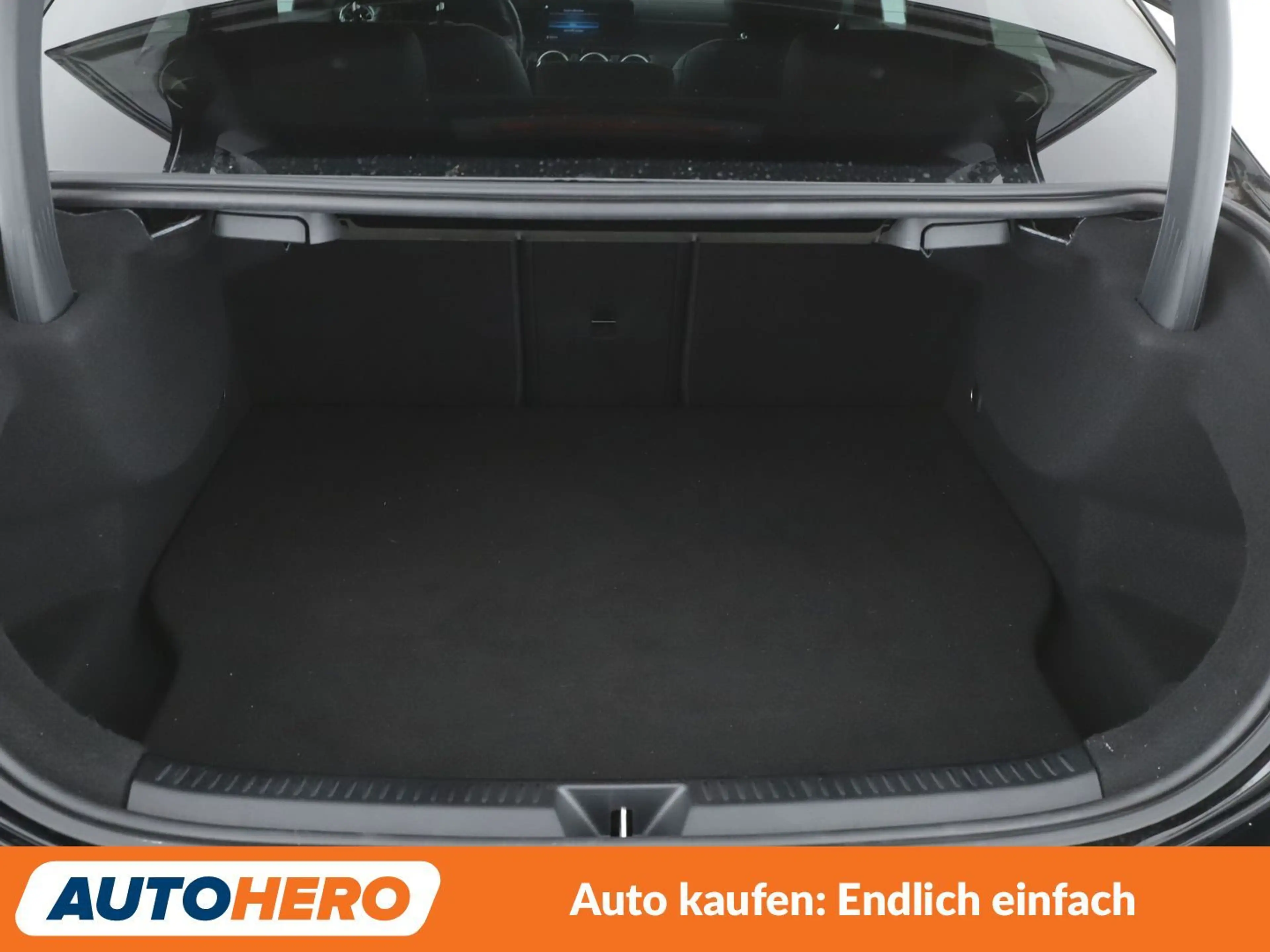 Mercedes-Benz A 250 A 250e Progressive Aut.*NAVI*TEMPO*PDC*SHZ* — photo 17