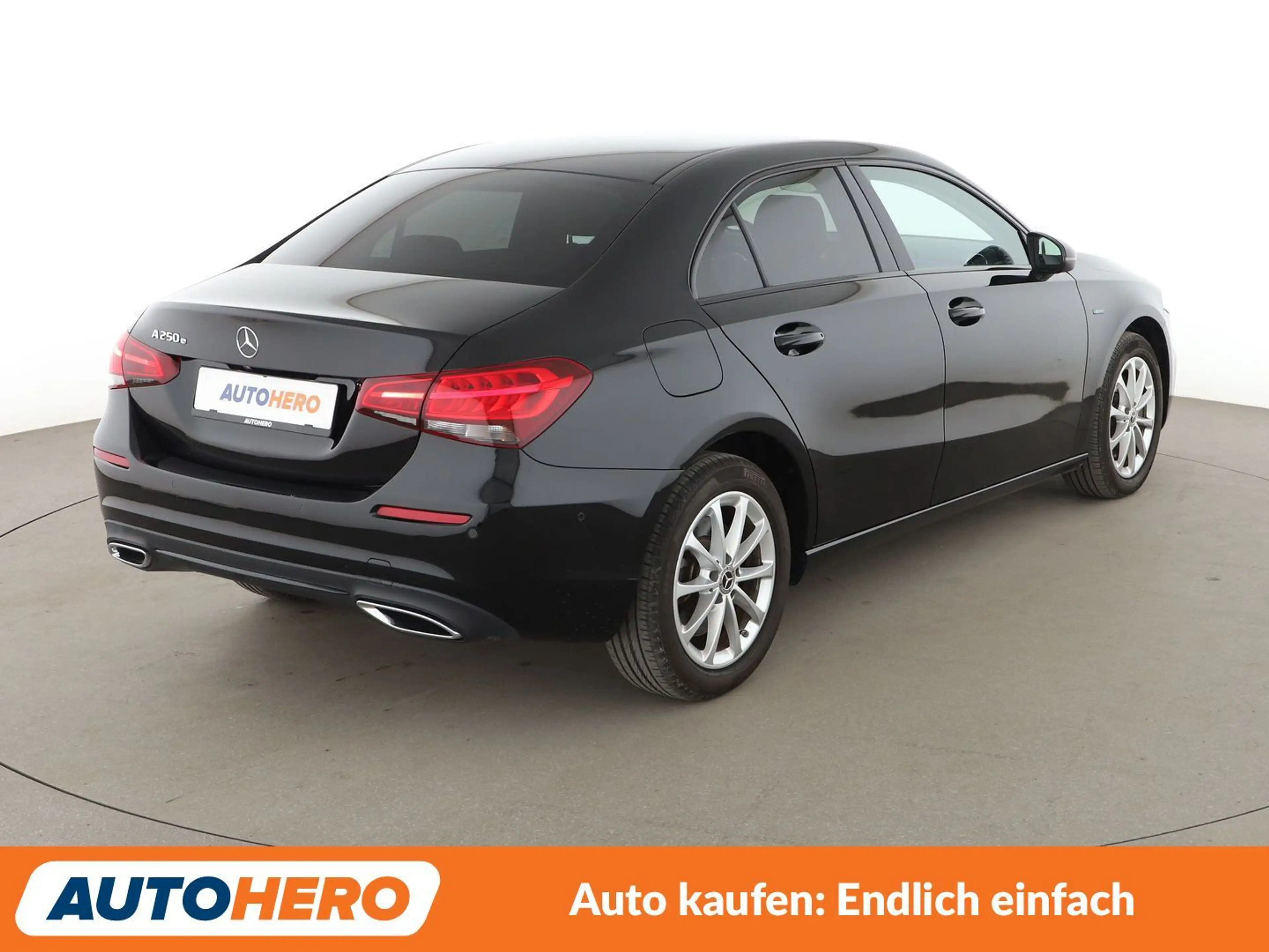 Mercedes-Benz A 250 A 250e Progressive Aut.*NAVI*TEMPO*PDC*SHZ* — photo 6