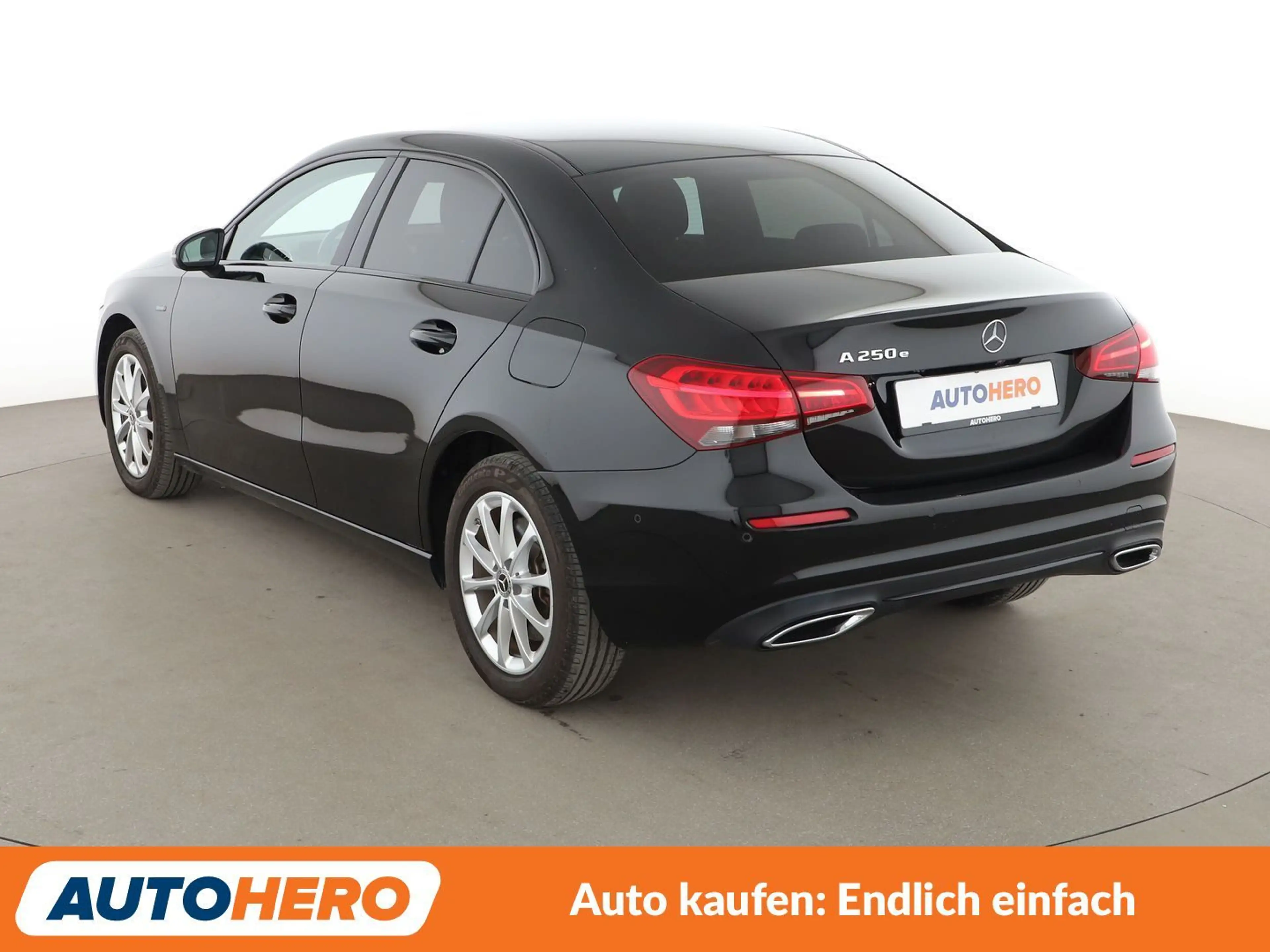 Mercedes-Benz A 250 A 250e Progressive Aut.*NAVI*TEMPO*PDC*SHZ* — photo 4
