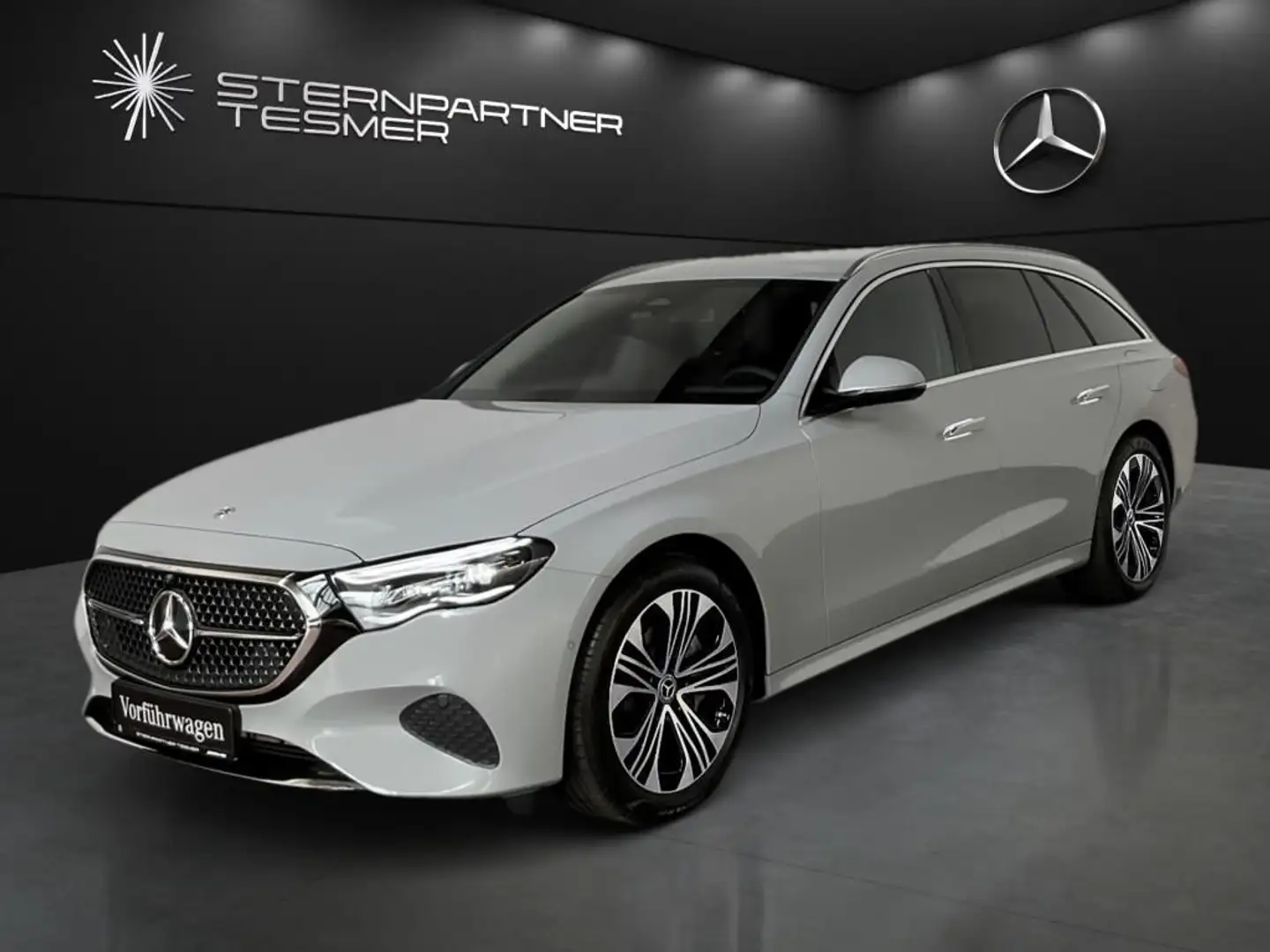 Mercedes-Benz E 300 e T-Modell Avantgarde, Memory, Kamera, AHK Gris - 2