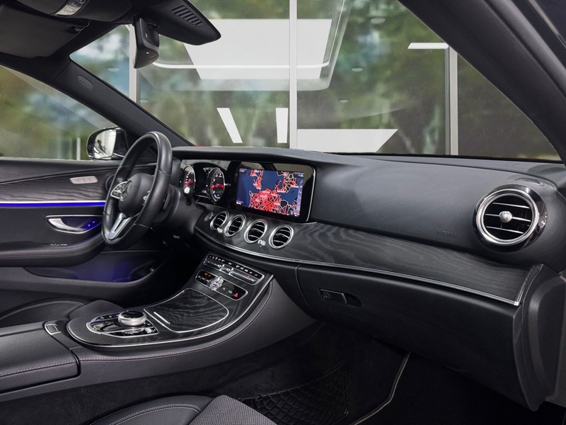 Mercedes-Benz E 200 T-Modell Aut., 2.Hand, Scheckheft — photo 10