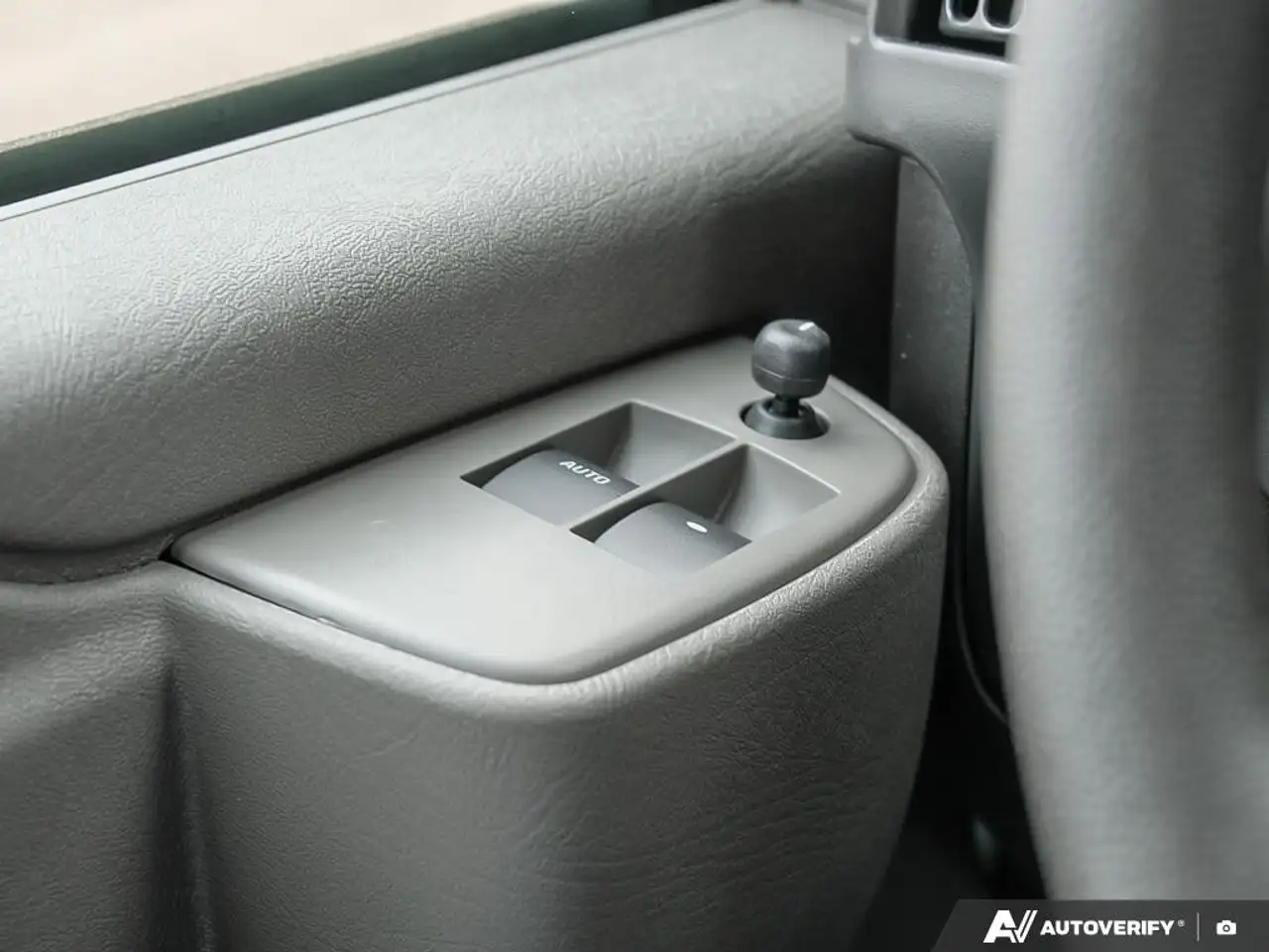GMC Savana снимка GMC Savana